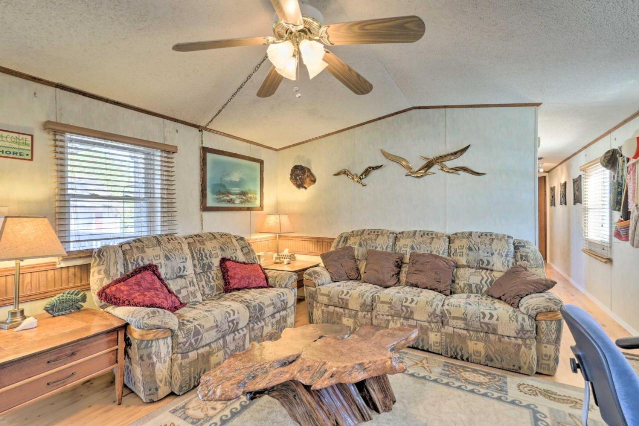 Quaint Chincoteague Island Hideaway With 2 Porches! Βίλα Εξωτερικό φωτογραφία